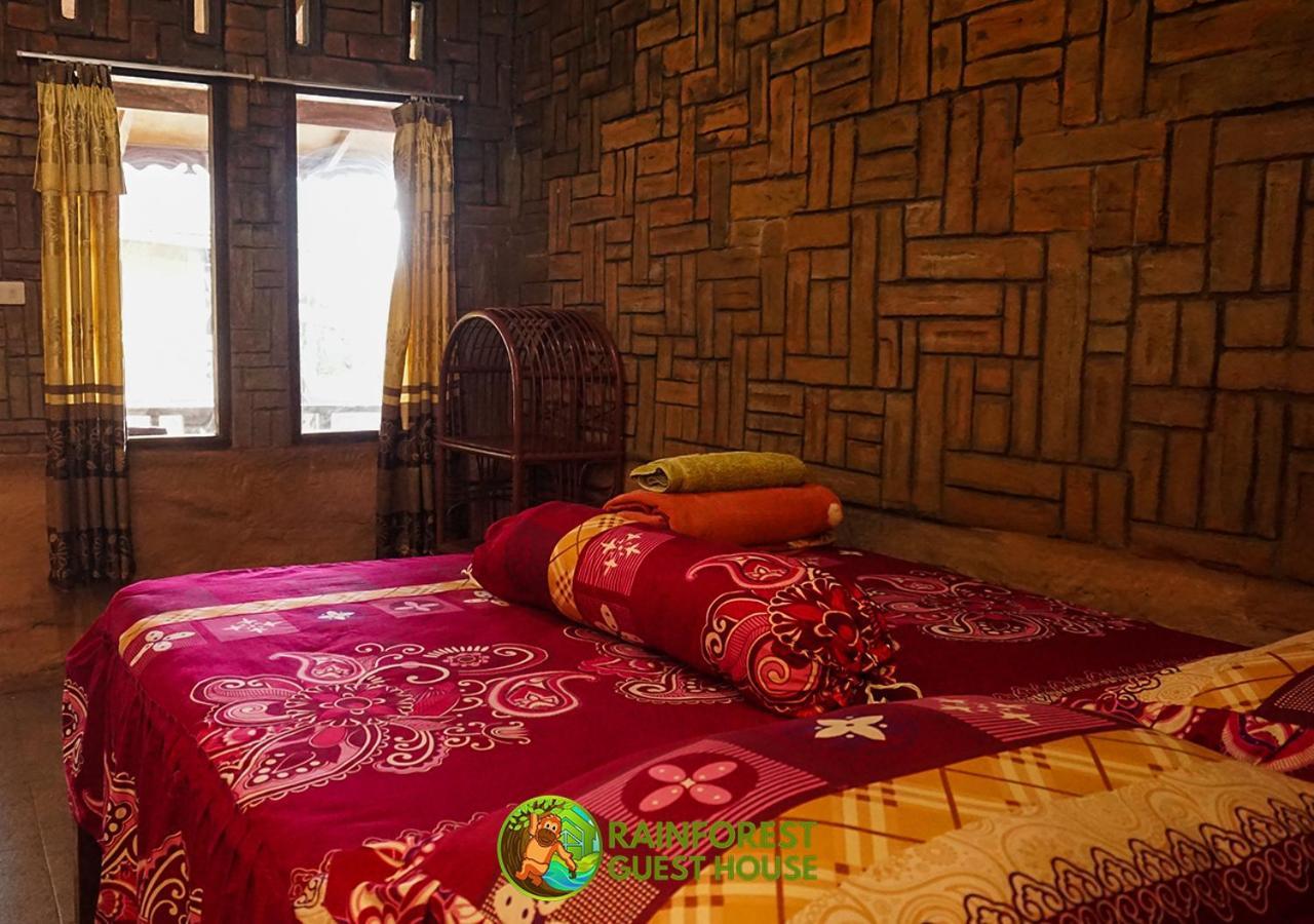 Rain Forest Guest House And Jungle Trekking Bukit Lawang Eksteriør billede