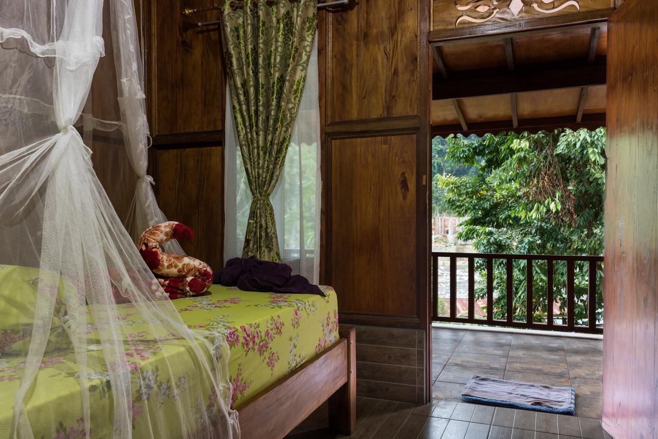 Rain Forest Guest House And Jungle Trekking Bukit Lawang Eksteriør billede